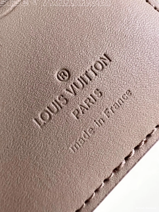 Cheap Vuitton Pocket Louis Organizer 0809